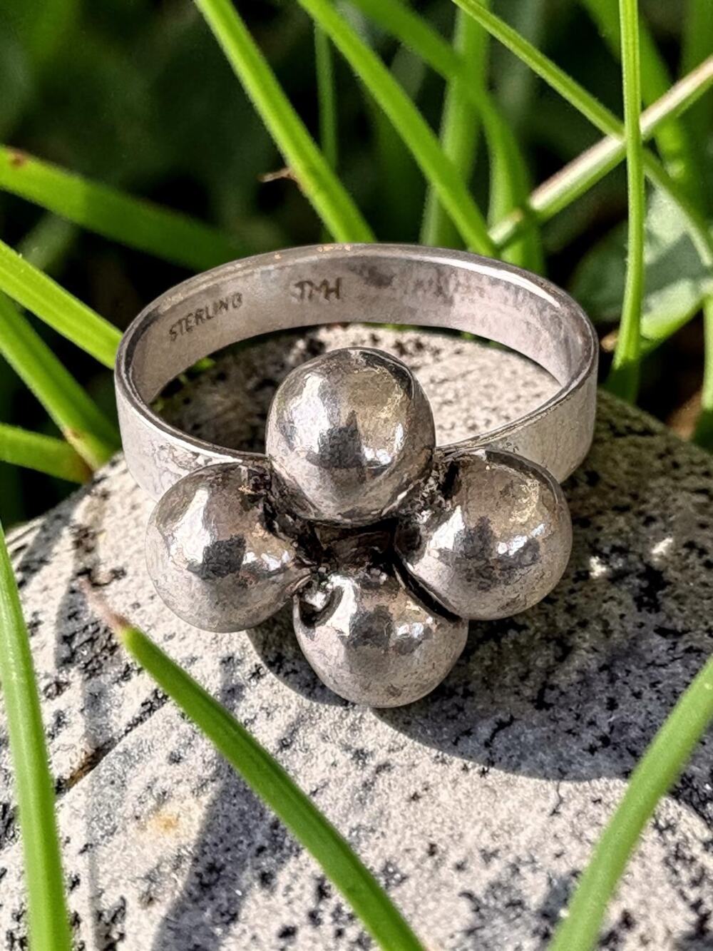 Vintage Sterling Silver Sculptural Bead Cluster Statement Ring Raised Bubble Mot